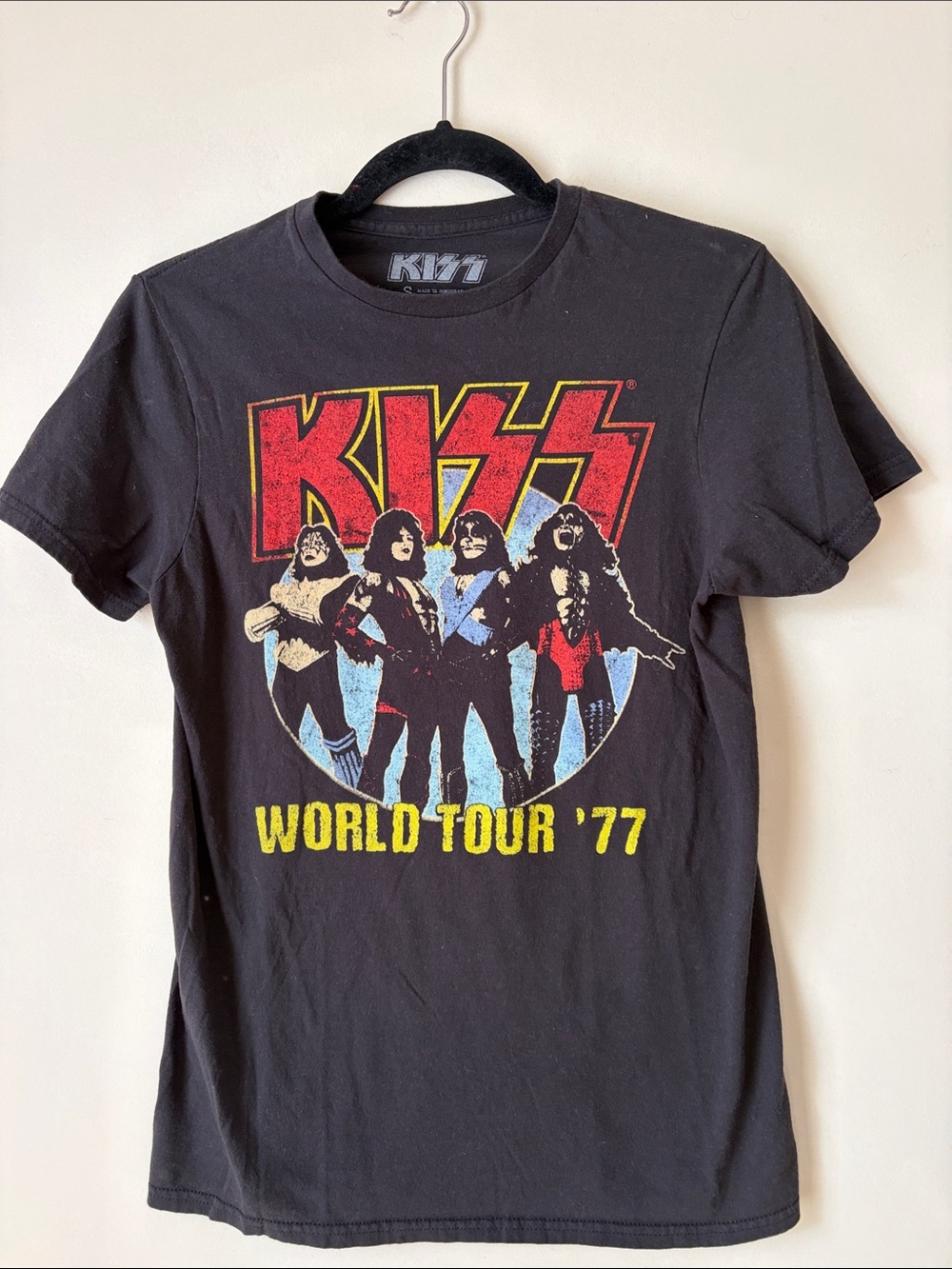 KISS Black 'World Tour '77' Graphic Tee
